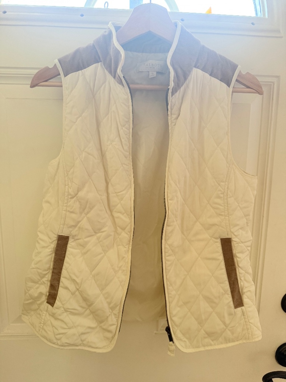 Talbots Vest - Picture 1 of 2